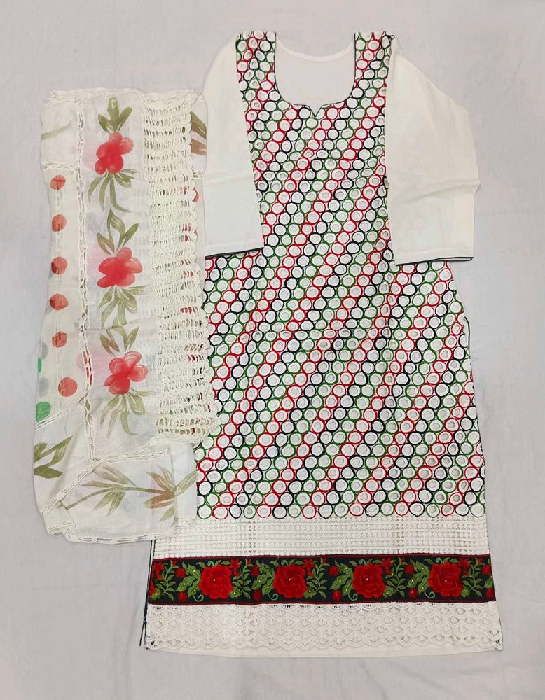 Beautiful Exhibition Suit Set