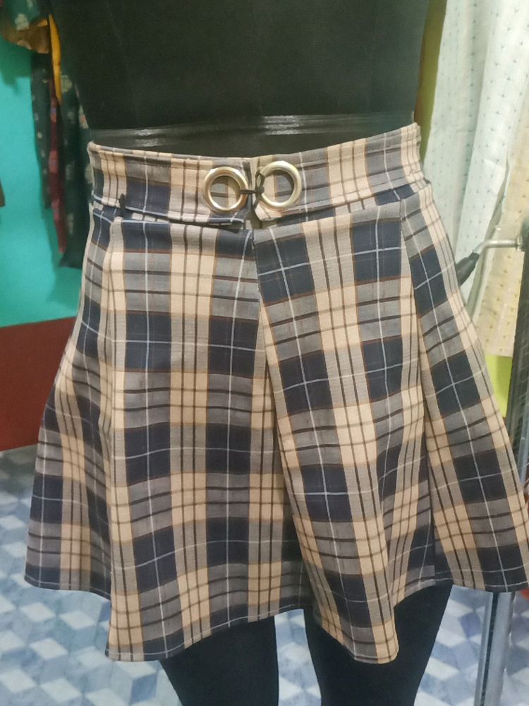 Short Skirt Combo
