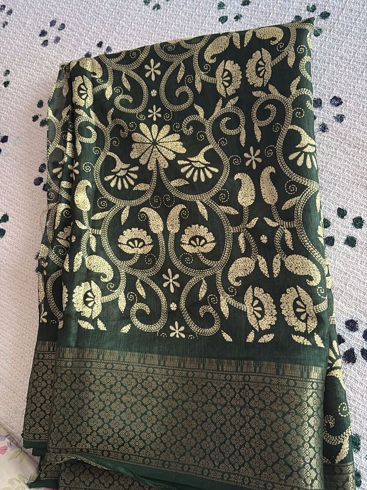 Elegant Green Embroidered prashanti beand Saree