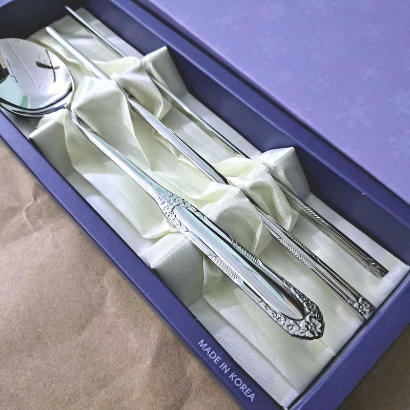 KOREA AUTHENTIC SPOON &amp; CHOPSTICK SET