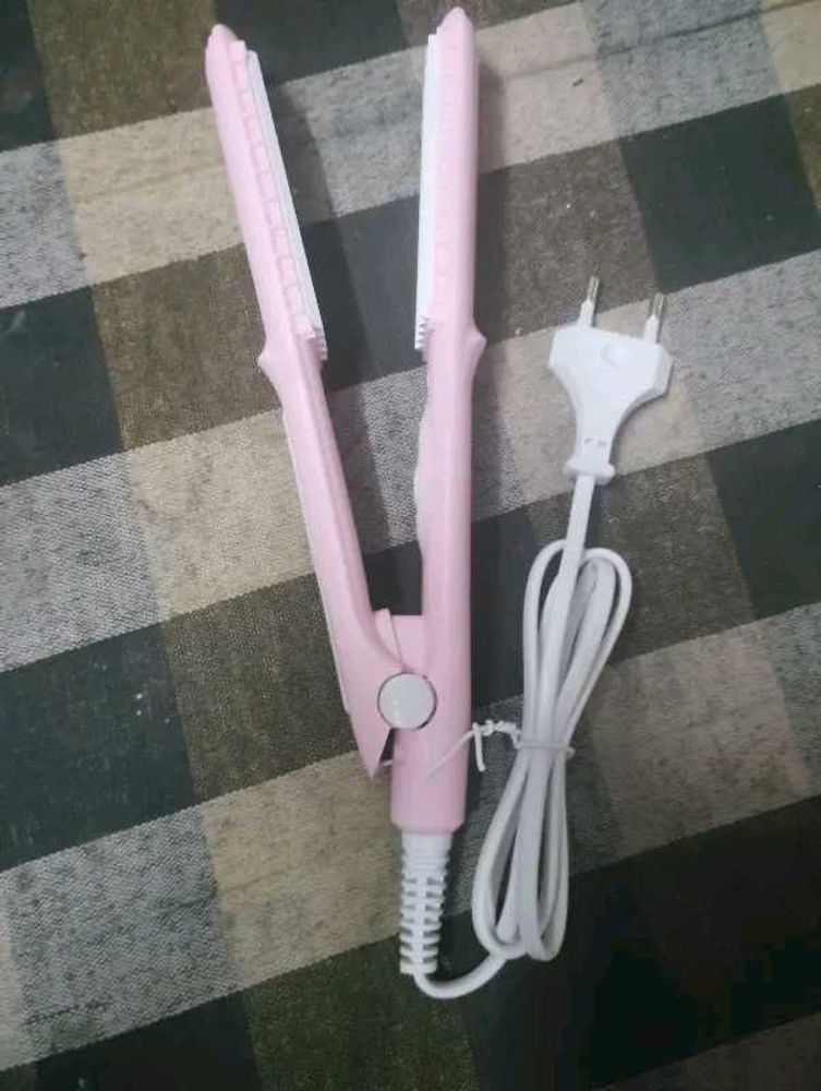 Pink Mini Hair crimper