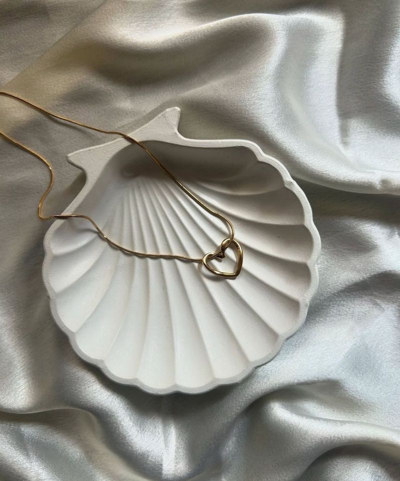 Elegant Gold Heart Necklace