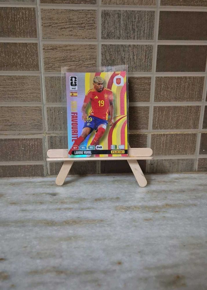Fan Favourite edition Lamine Yamal wc panini card