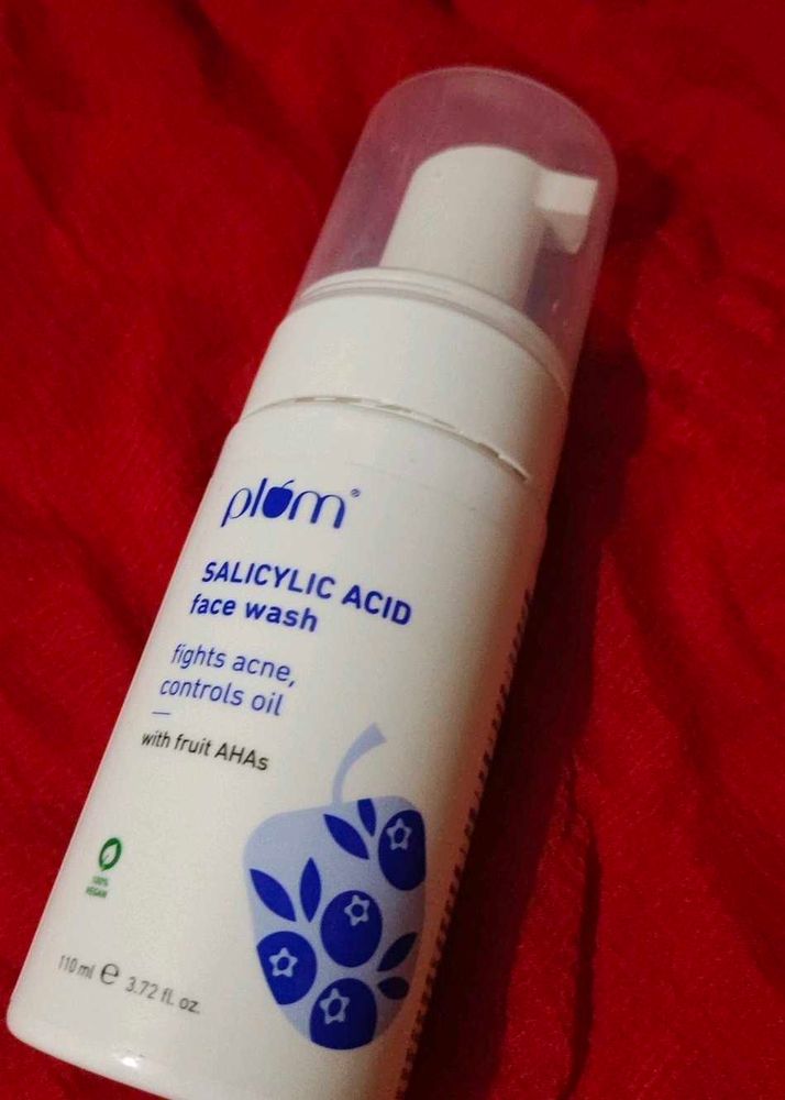Plum Salicylic Acid Face Wash
