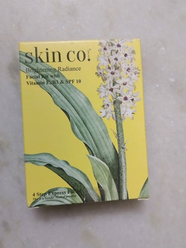 Brightening Radiance Facial Kit