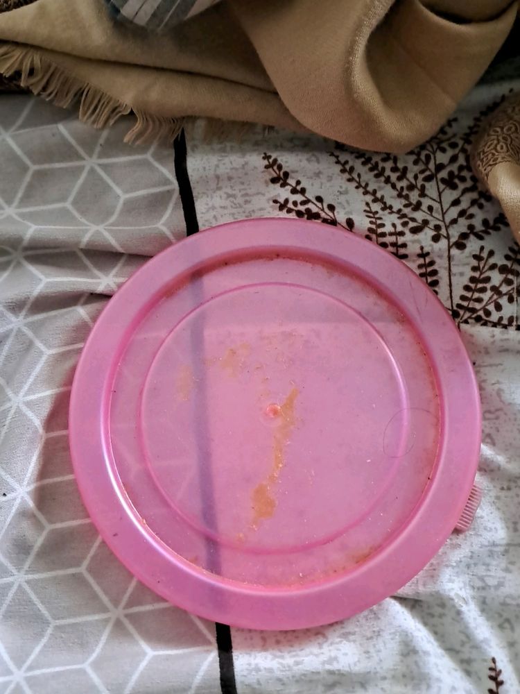 Plate