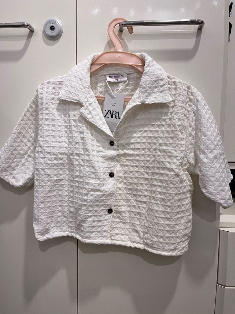 Chic Textured Cropped Shirt