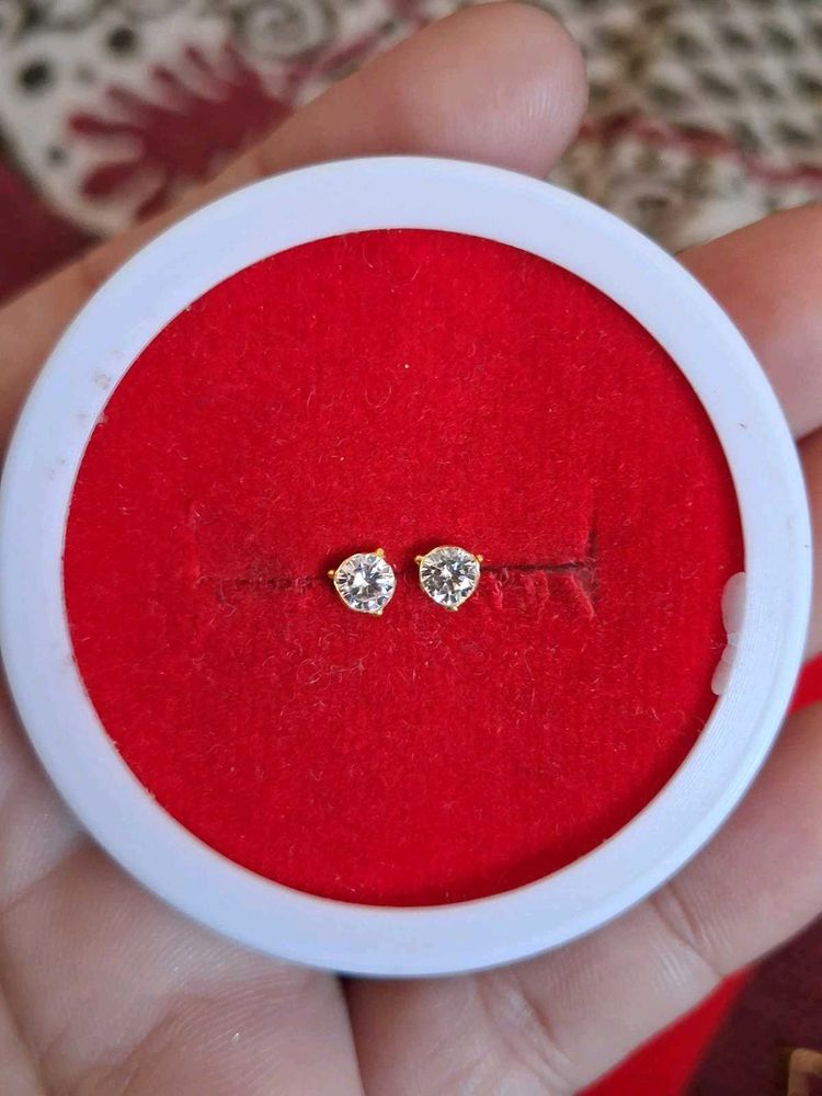 Gold Stud Earrings 18crt
