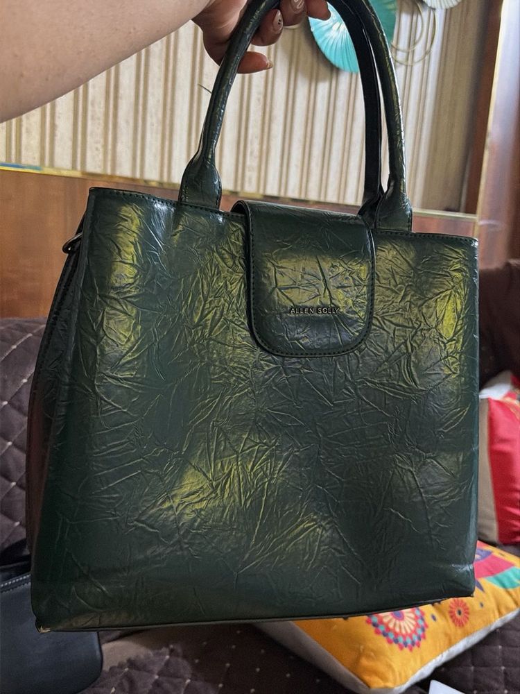 Stylish Green Handbag