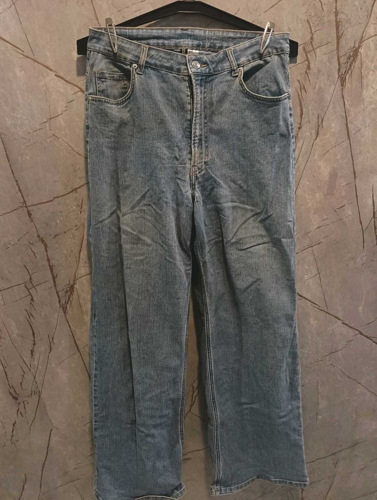 H&amp;M Classic Blue Wash Denim Jeans