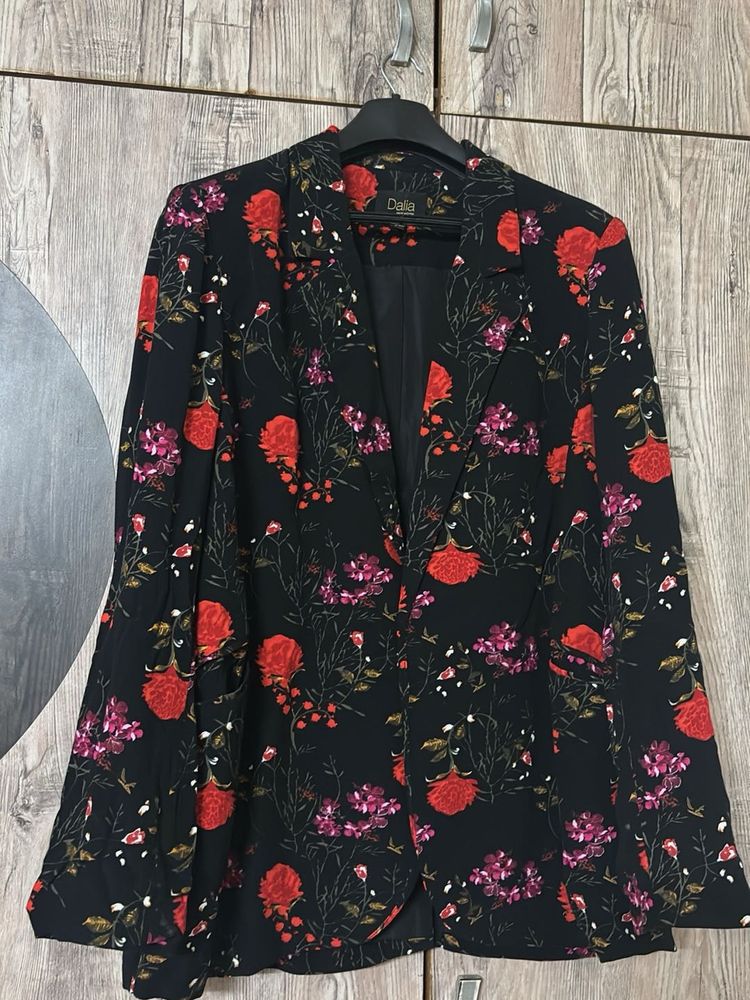 Floral Print Blazer