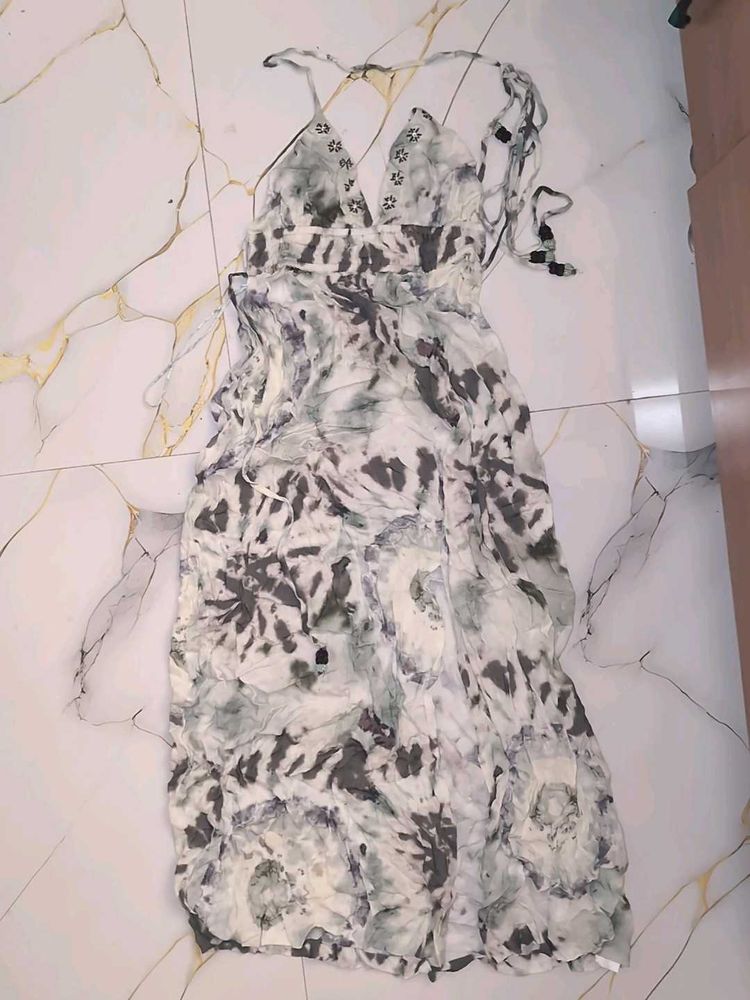 very pretty sage green dress