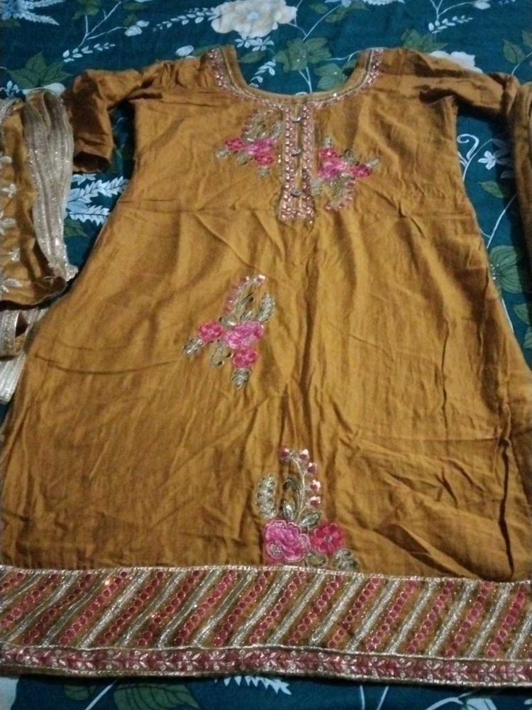 Embroidered Kurta Set with Dupatta