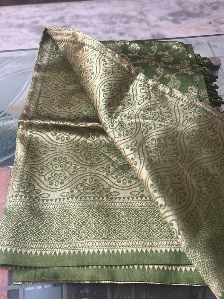 Elegant Green Silk dupatta