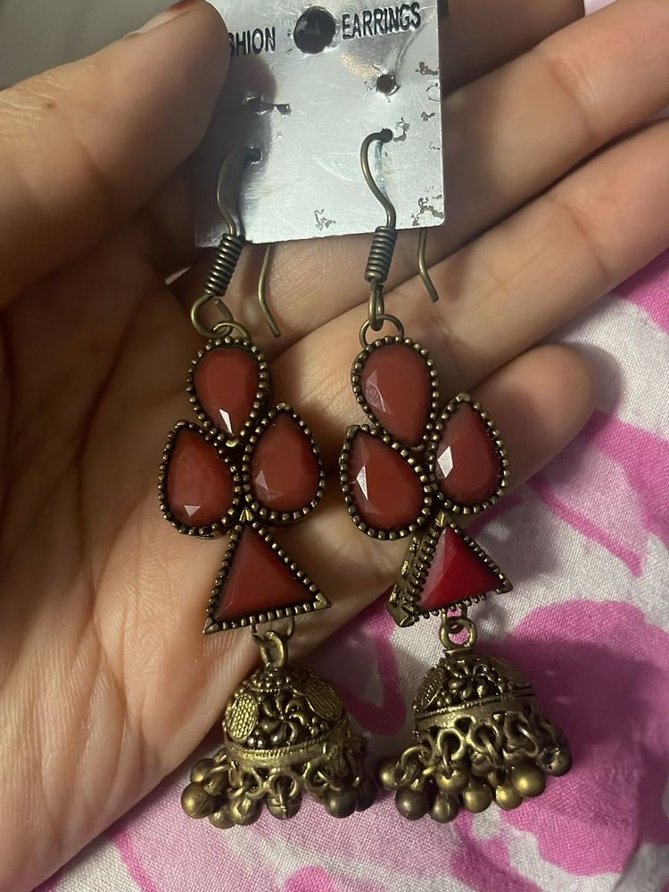 Set Of 2 Antique Finish Earrings