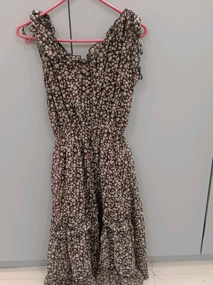 Floral Print Ruffle Dress