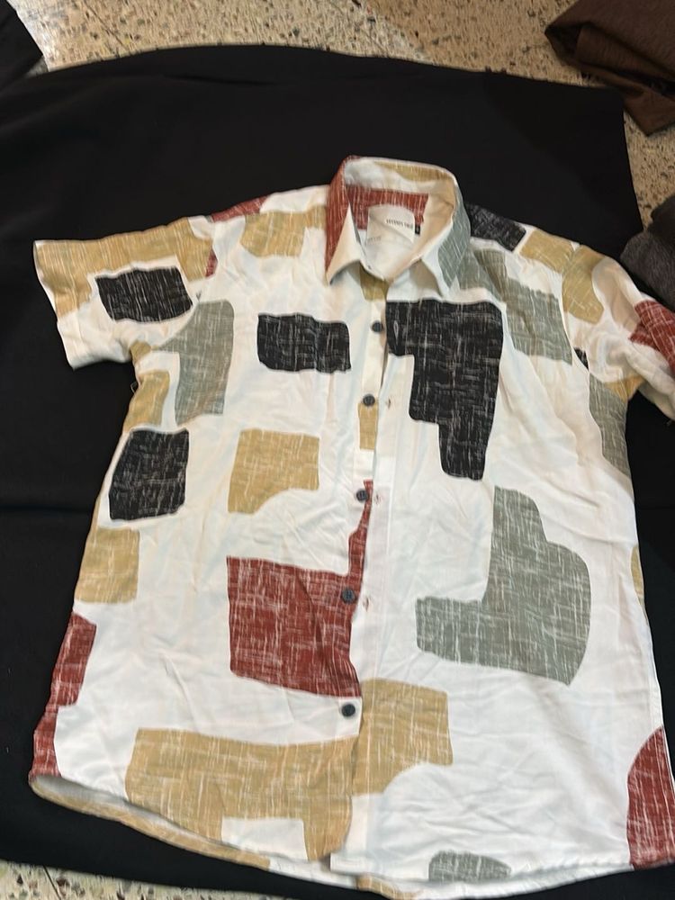 Abstract Print Short Sleeve Shirt