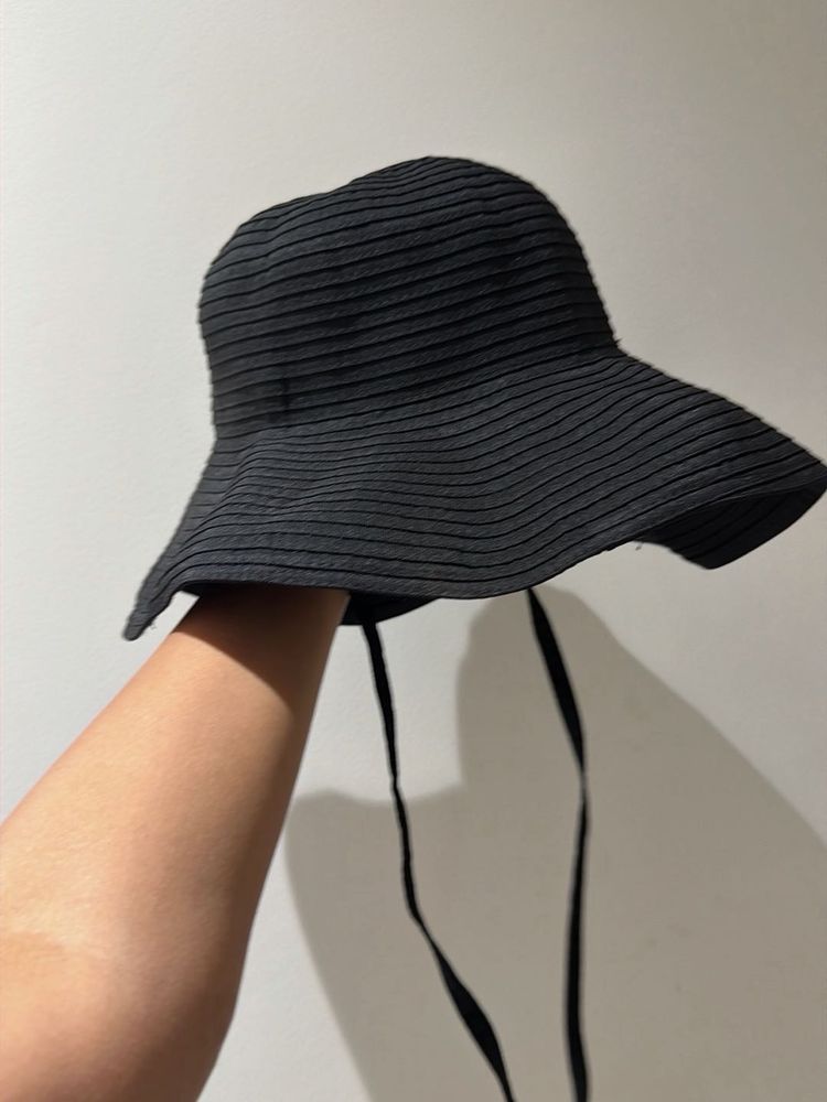 Stylish Black Sun Hat