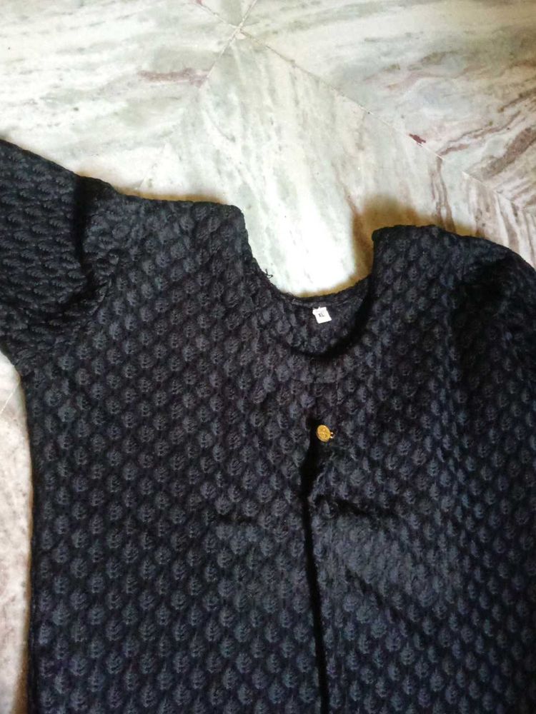 Black Textured Kurta in size m