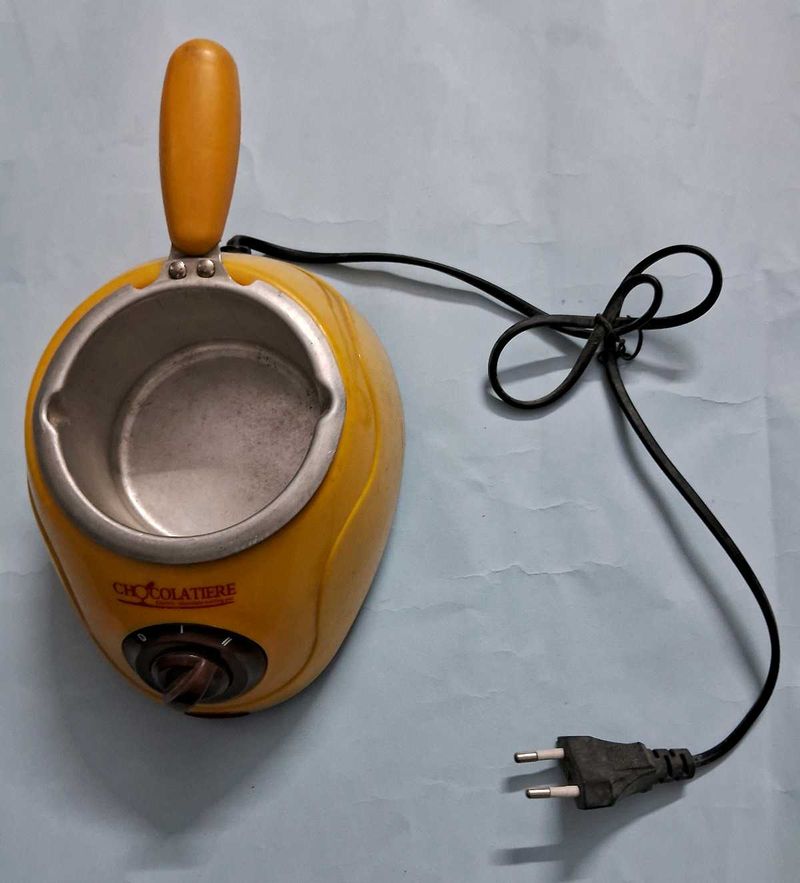 Electric Chocolate Fondue Pot