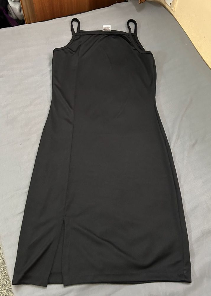 Sleek Black Spaghetti Strap Dress