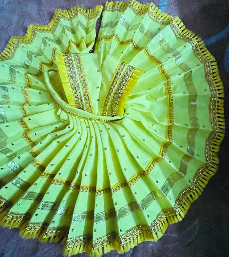 Laddu Gopal Basant Panchami Special Dress