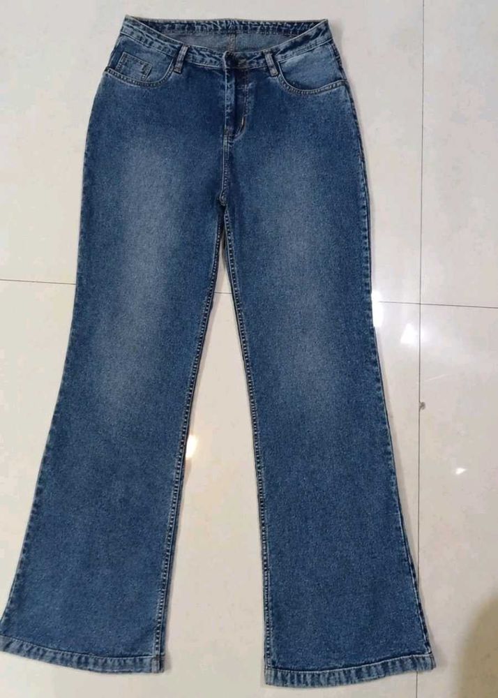 Classic Blue Flare Jeans💙