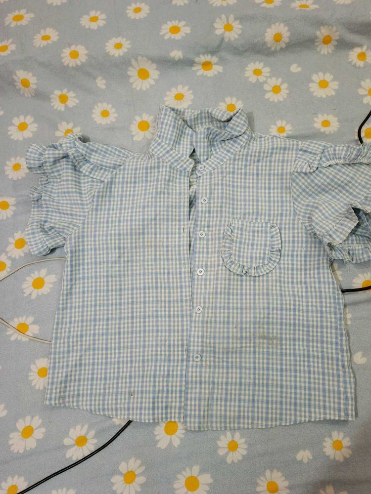 Cute Gingham Ruffle Sleeve Top