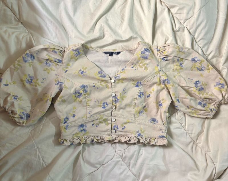 Floral Puff Sleeve coquette crop top