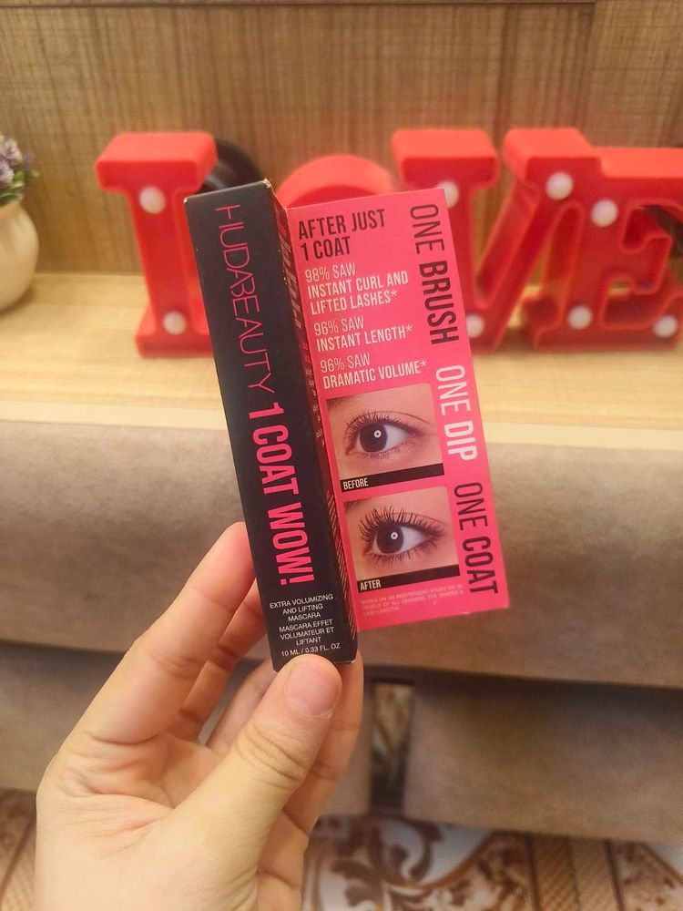 Huda Beauty One Coat Wow Mascara