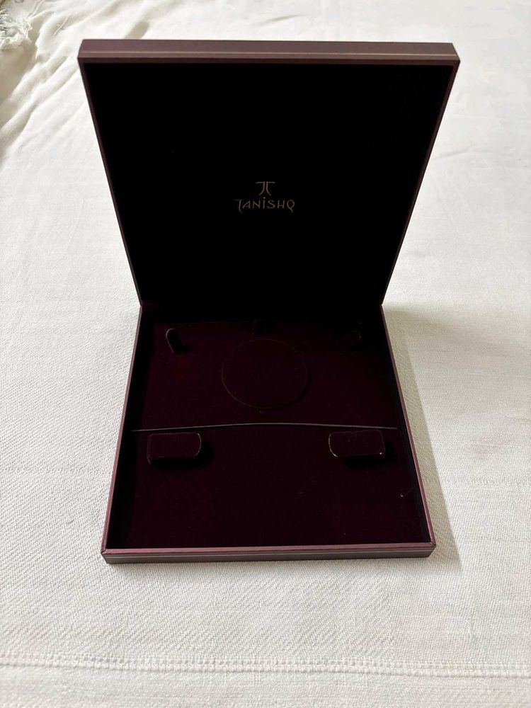 Tanishq Jewellery Box