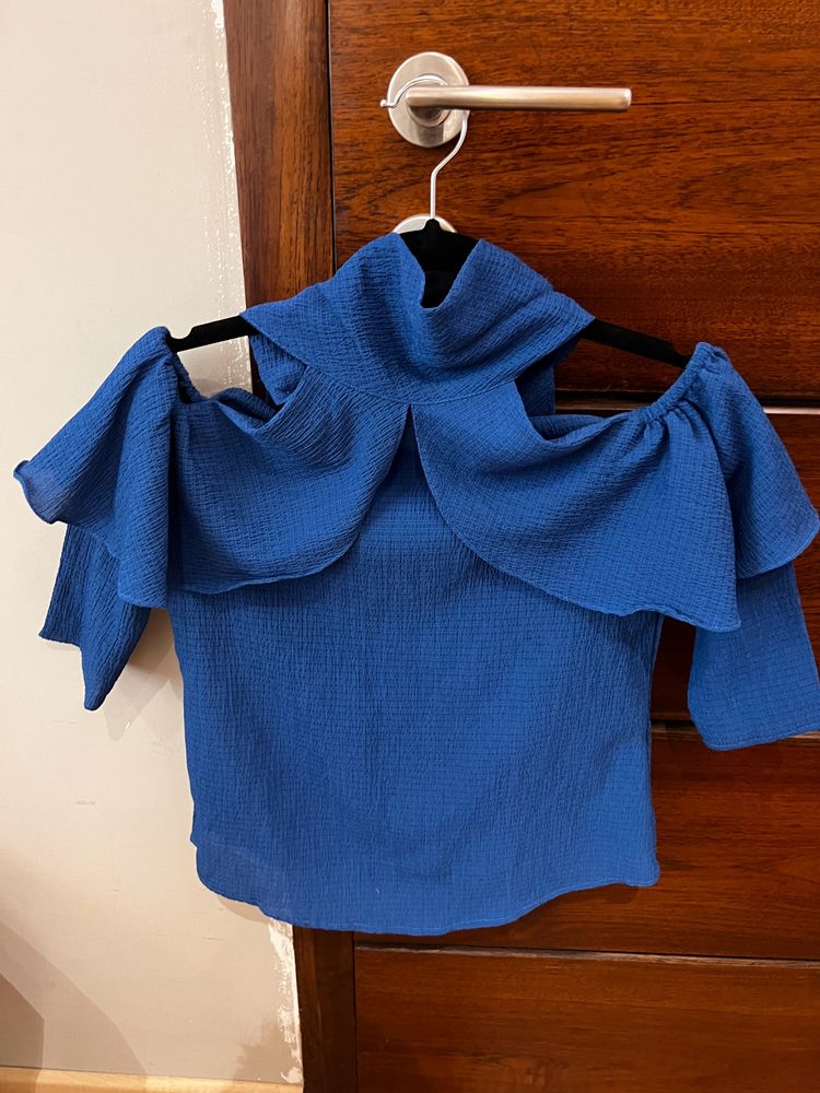 Sink Blue Cold Shoulders top
