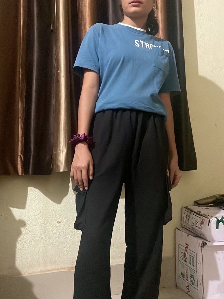 Buy full look including tshirt trouser and scrunches