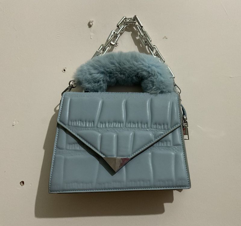 Chic Fur Handle Bag