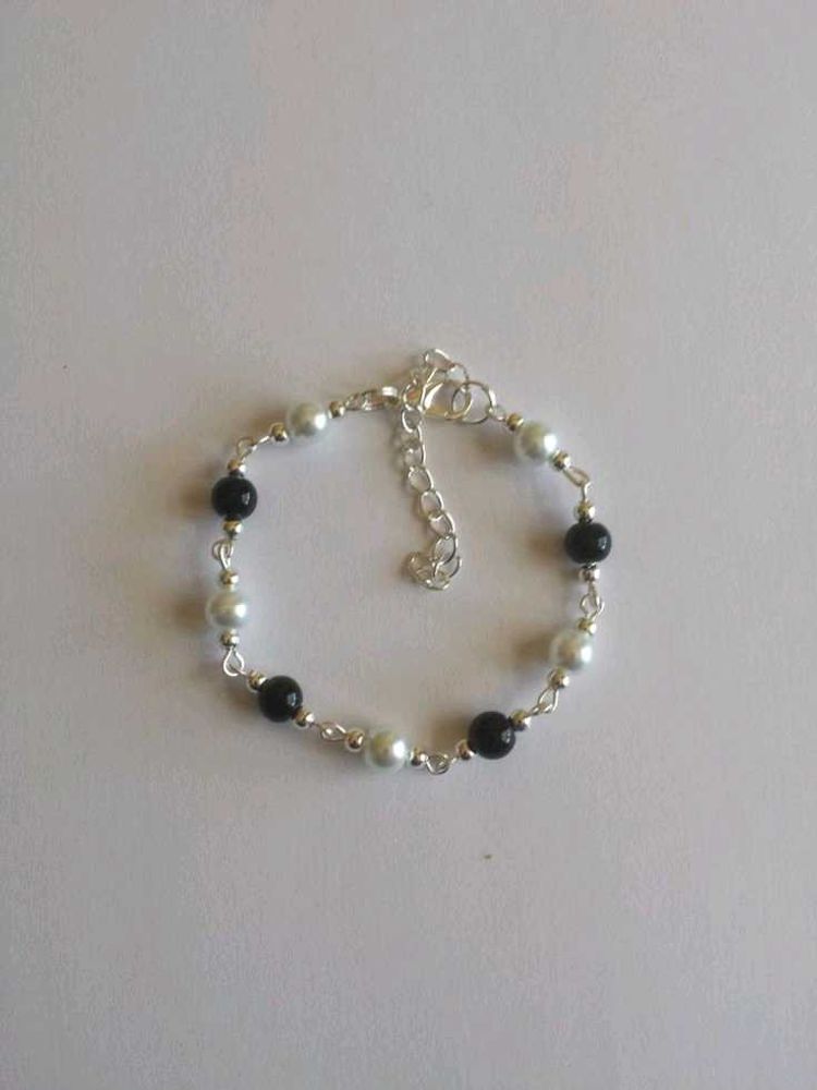 Pearl &amp; Onyx Beaded Bracelet