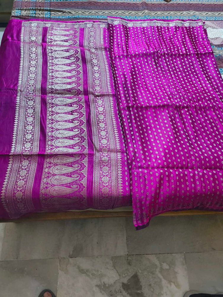 Vibrant Purple Saree with Paisley Border
