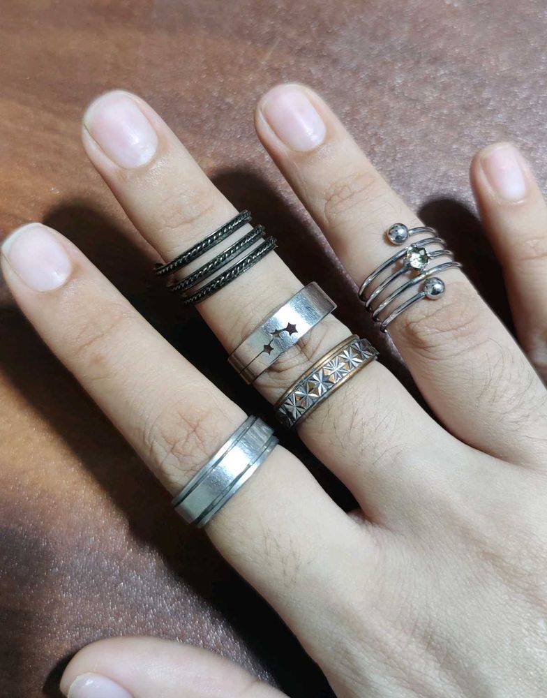 5 Assorted Stackable Rings