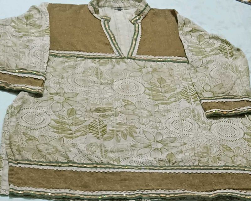 Embroidered Kurta with Sequins