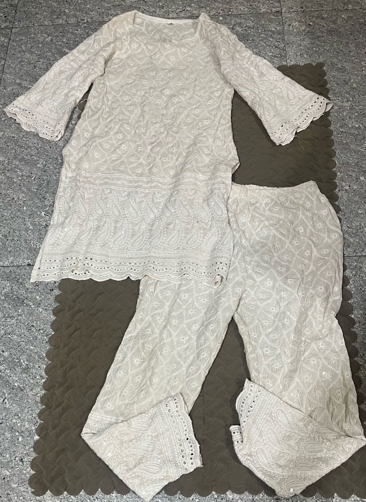off White lace crosia Kurta Set