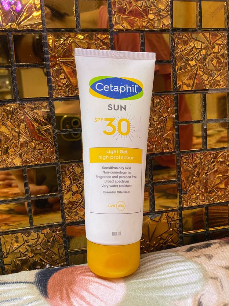 Cetaphil Sun SPF 30 Light Gel