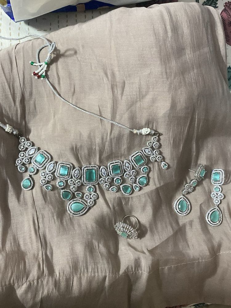 Elegant Teal Jewel Set