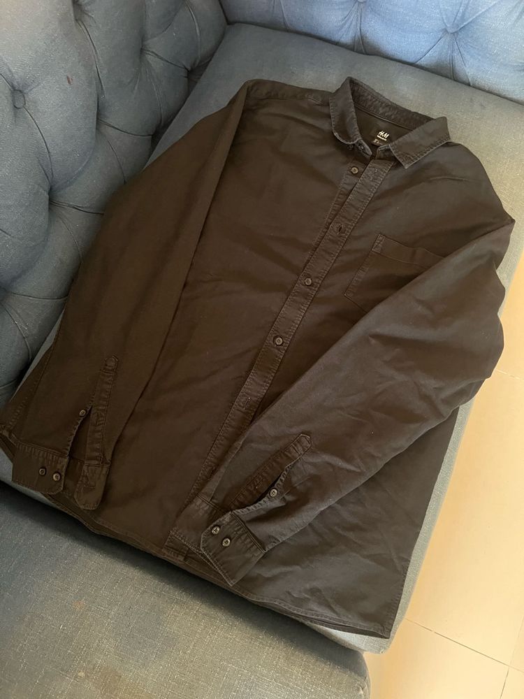 HnM- Men's Black Long Sleeve Shirt