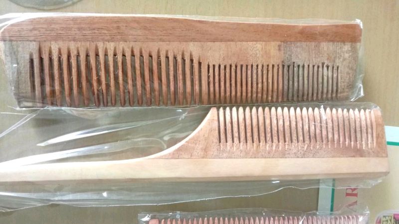 Brand NEW*** HEALTHY " NEEM" WOODEN COMB