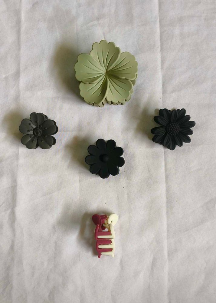 Cute Flower Hair Clips Set