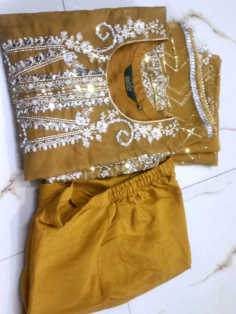 Elegant Embellished Kurta Set
