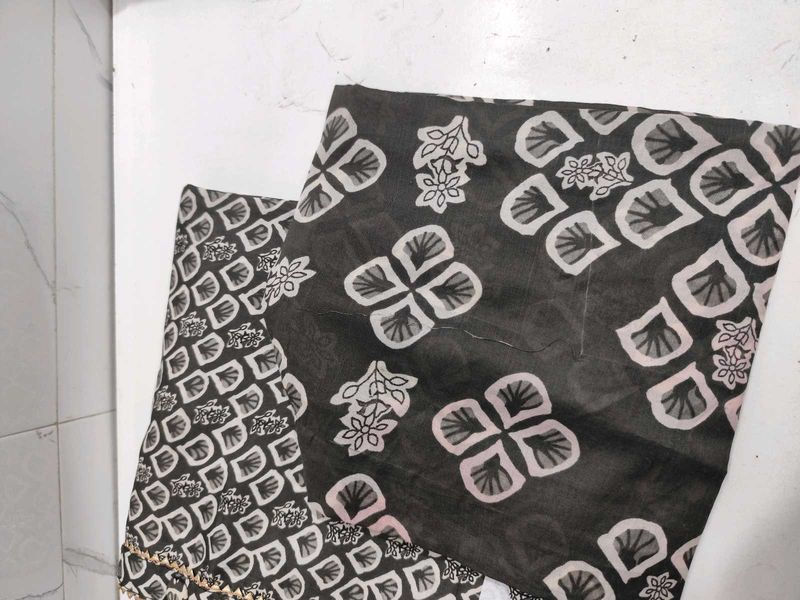 cotton mix Black &amp; White Floral Print Dress Materi