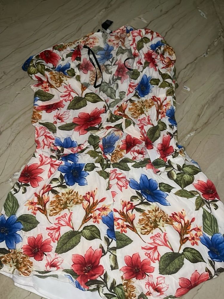 Floral Print Strapless Romper