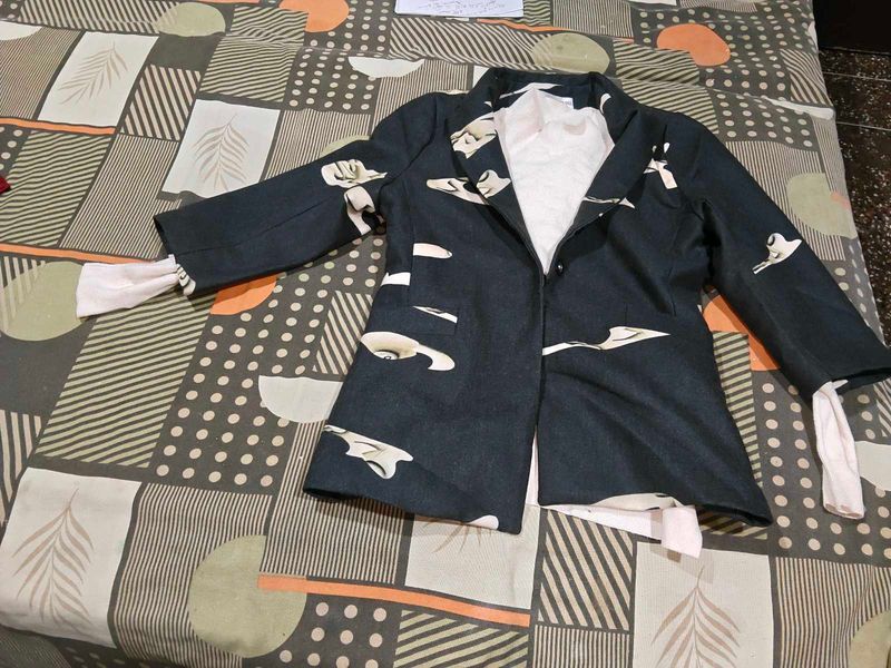 winter  Pattern Blazer short arms and skivi