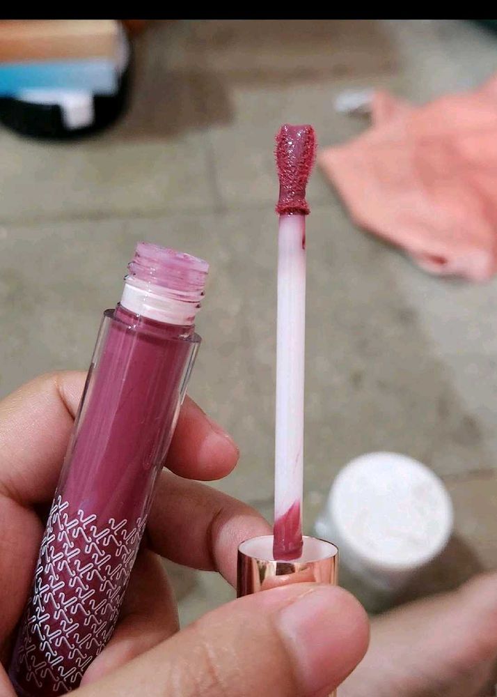kay beauty Lipstick - Add a touch of color!
