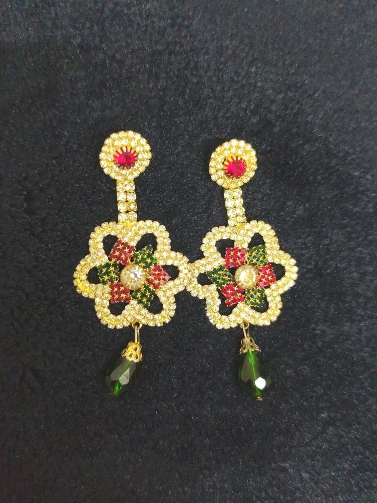 Floral Dangle Earrings
